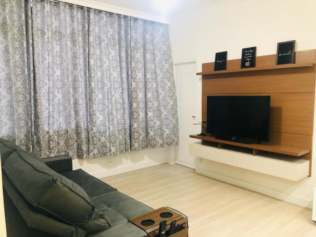 Dos Sonhos Em Copacabana, Localizacao Incrivel, 3min Da E Perto De Ipanema Apartment Rio de Janeiro